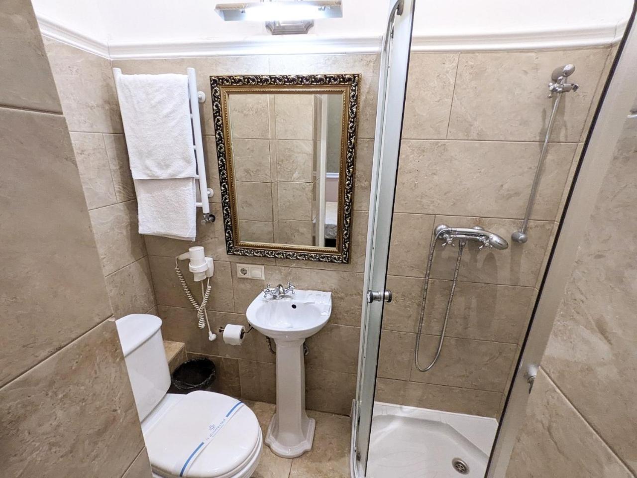 Single Room,1551537772:JPEG