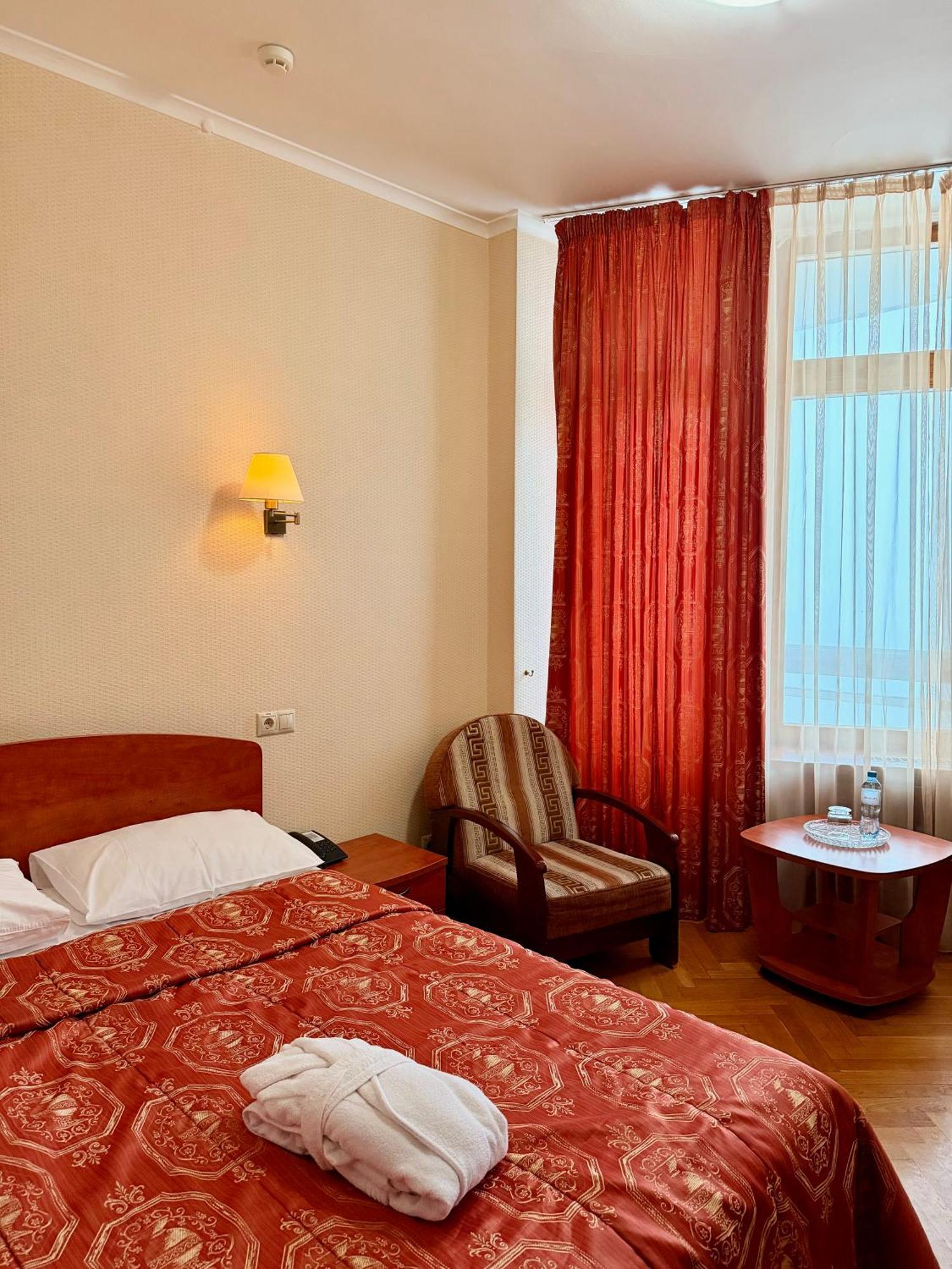 Economy Single Room