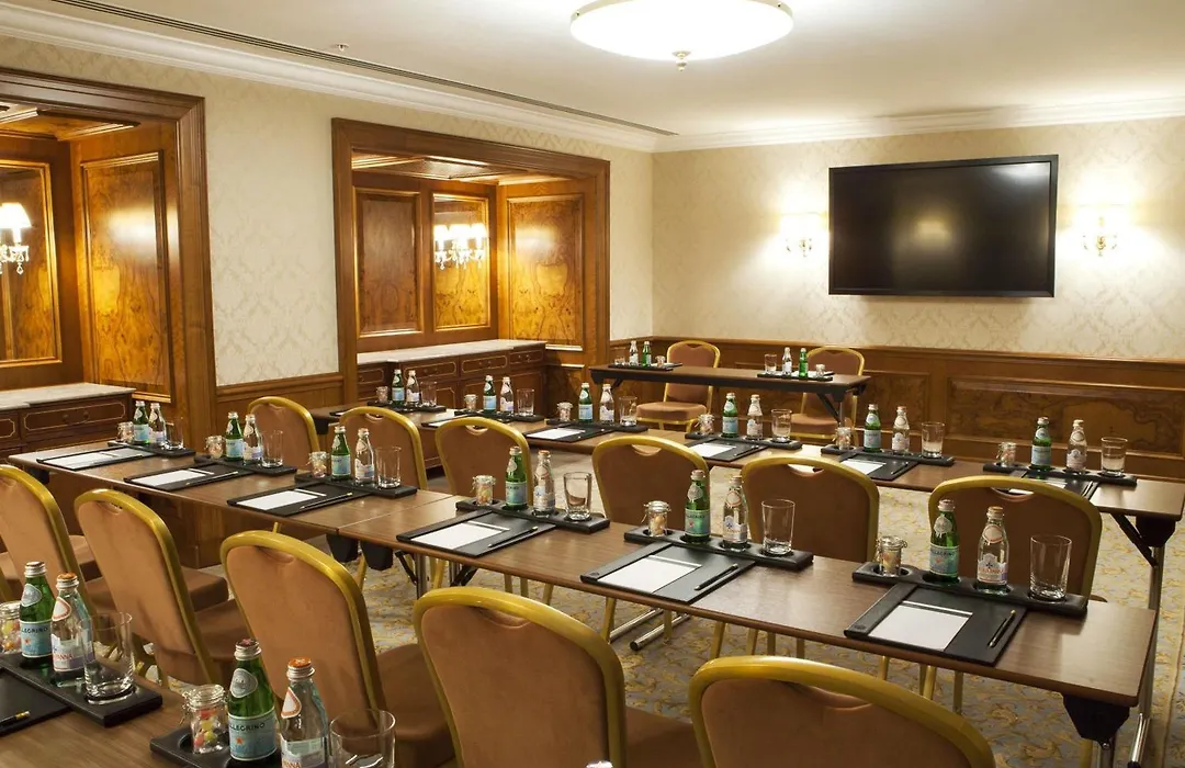 Fairmont Grand Hotel Kyiv-1