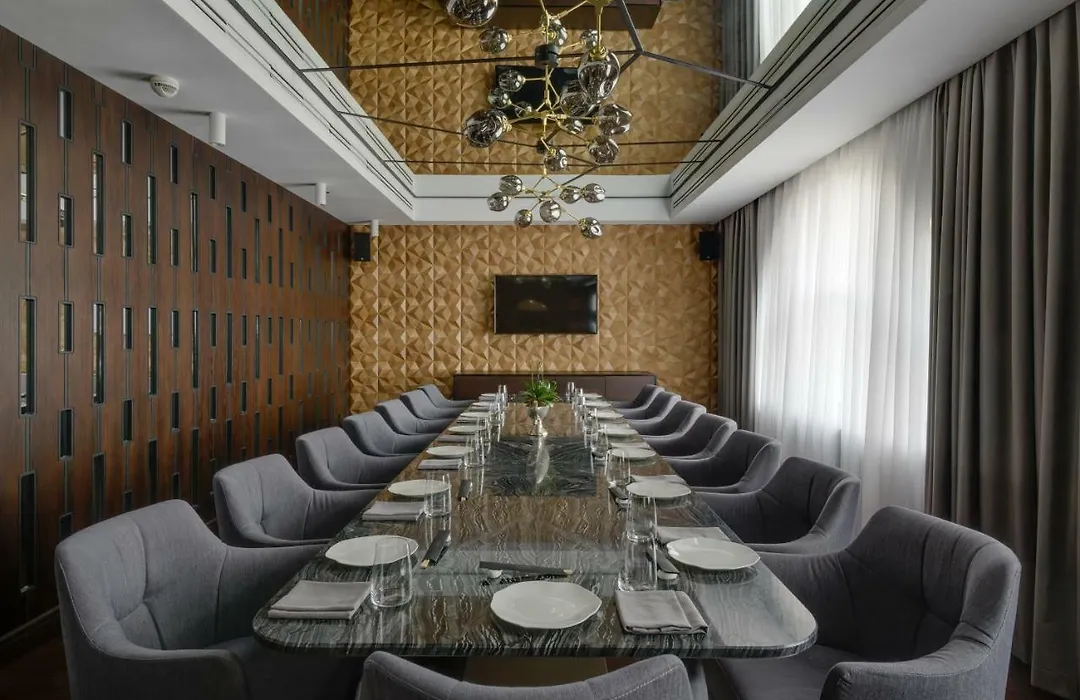 Riviera House-1