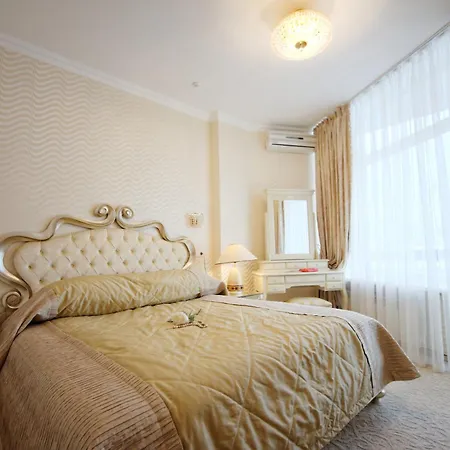 Hotel Kyiv-2