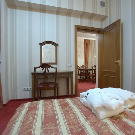 Hotel Kyiv-3
